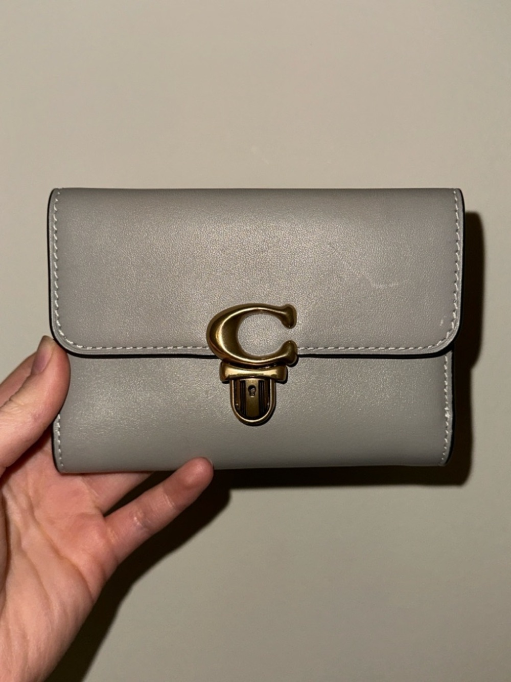 Coach Studio Medium Wallet - Dove grey - Picture 2 of 13